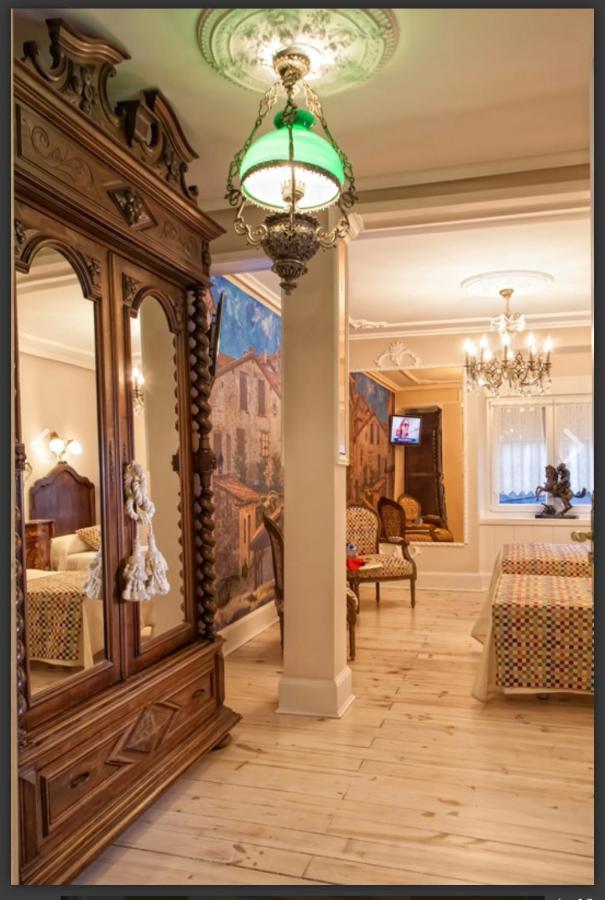 Hostal Boutique Puerta Del Sol Torrelavega Εξωτερικό φωτογραφία