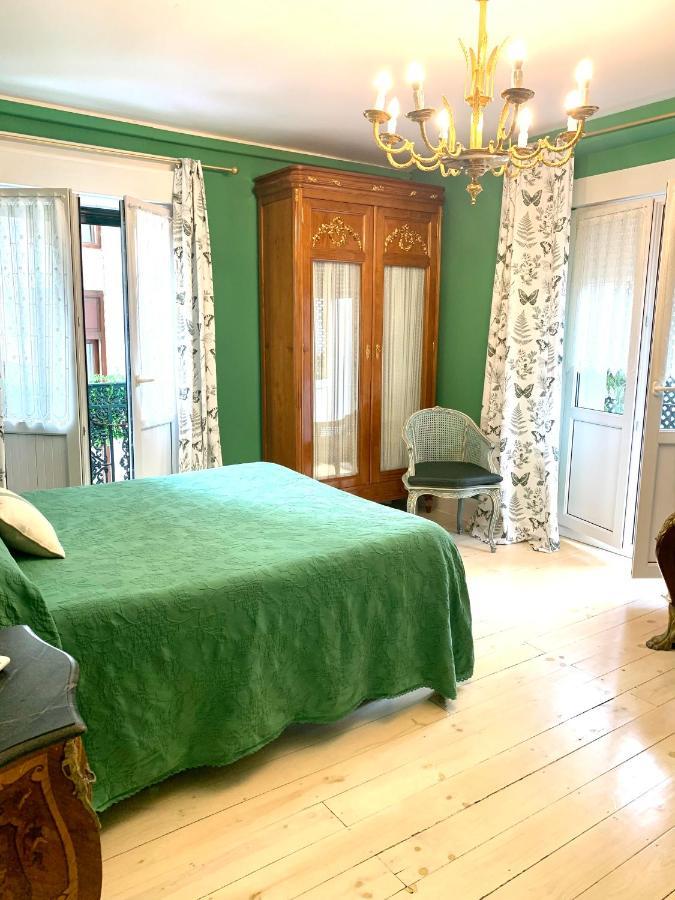 Hostal Boutique Puerta Del Sol Torrelavega Εξωτερικό φωτογραφία