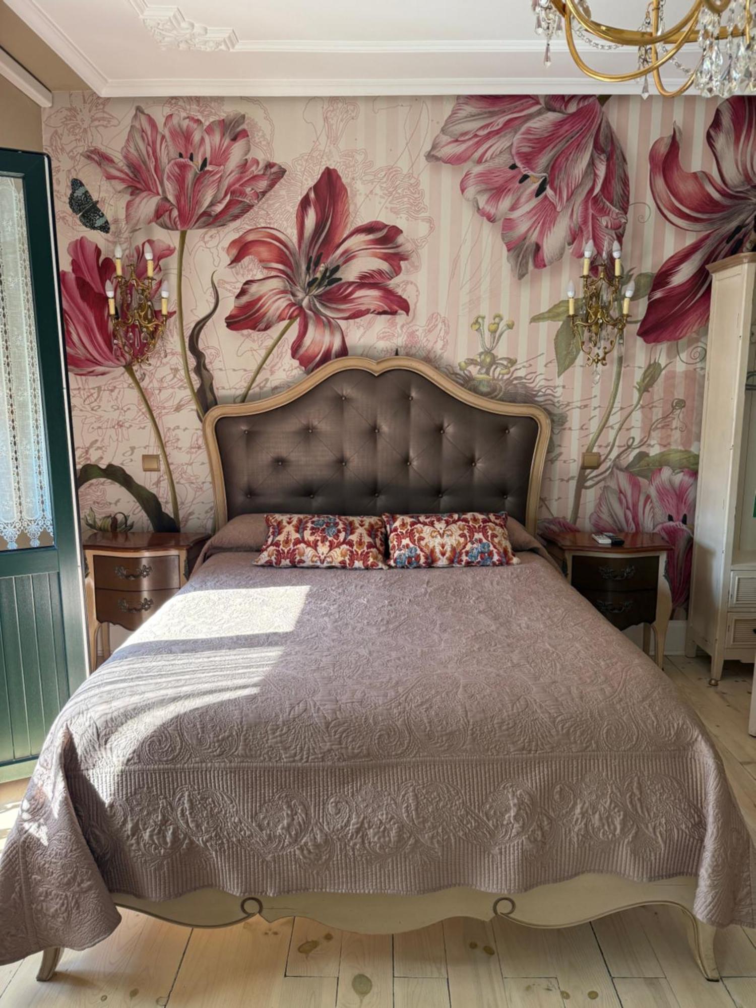 Hostal Boutique Puerta Del Sol Torrelavega Εξωτερικό φωτογραφία