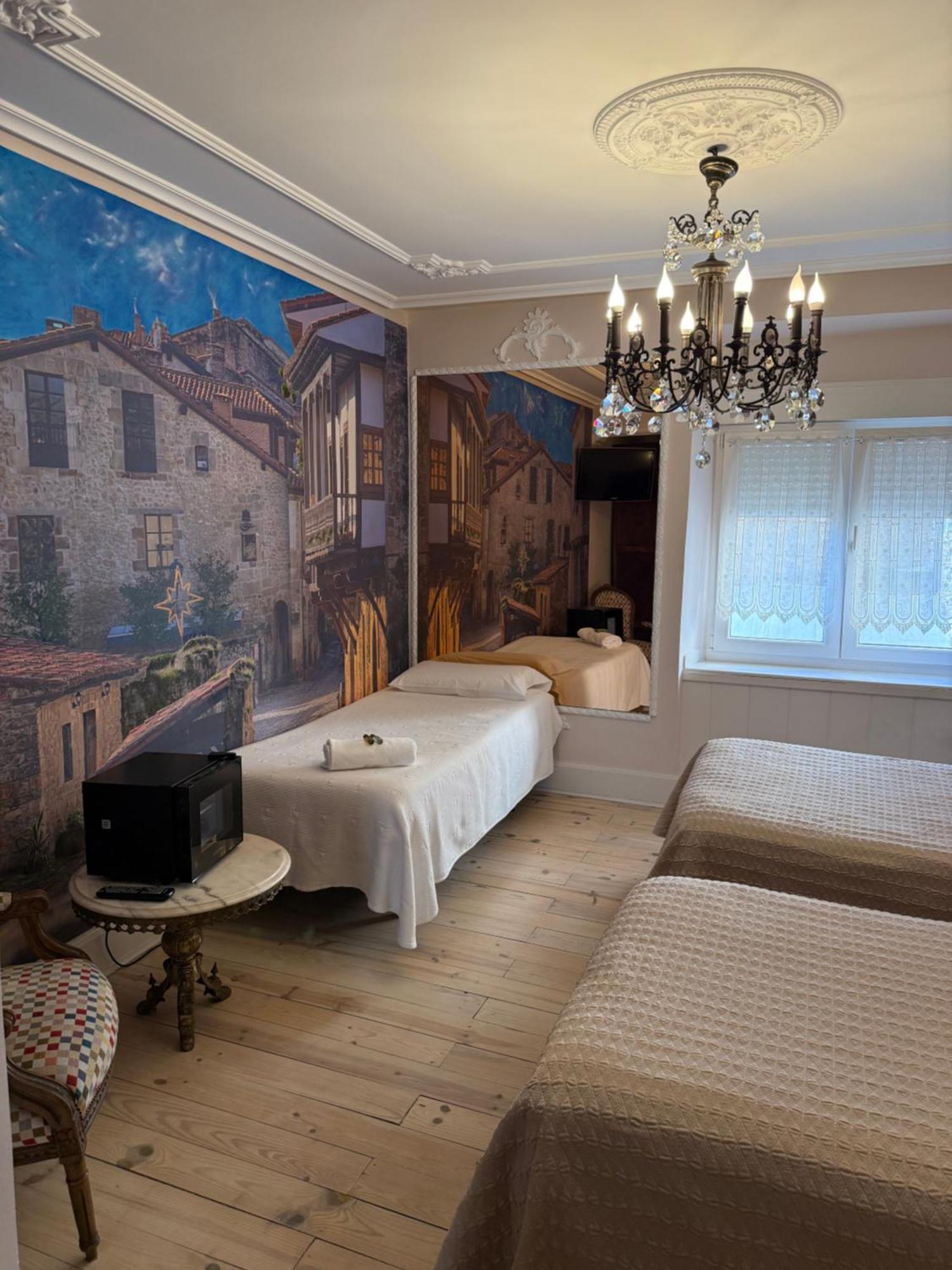 Hostal Boutique Puerta Del Sol Torrelavega Εξωτερικό φωτογραφία