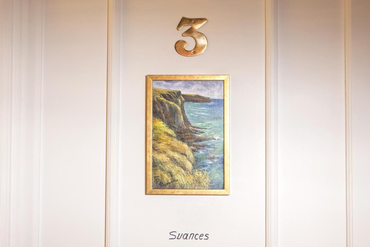 Hostal Boutique Puerta Del Sol Torrelavega Δωμάτιο φωτογραφία