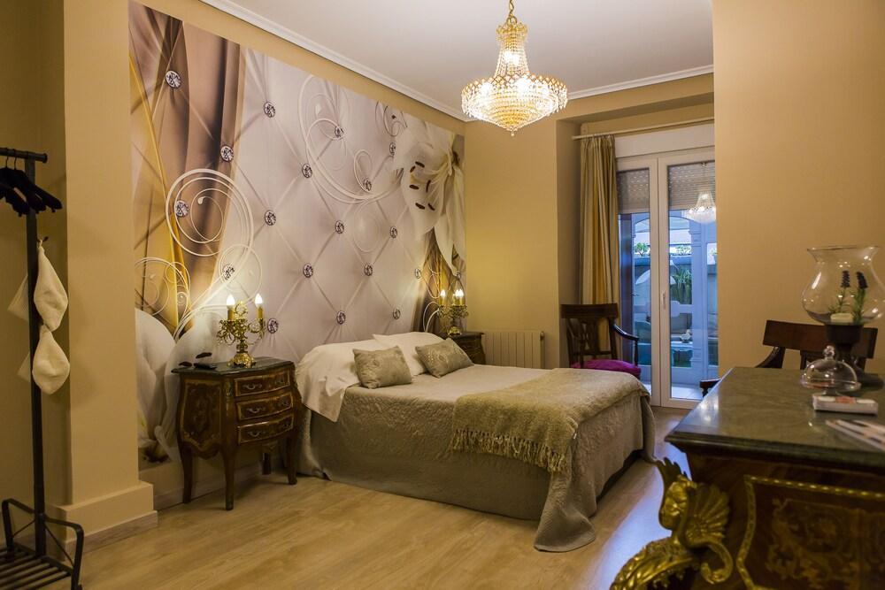 Hostal Boutique Puerta Del Sol Torrelavega Εξωτερικό φωτογραφία